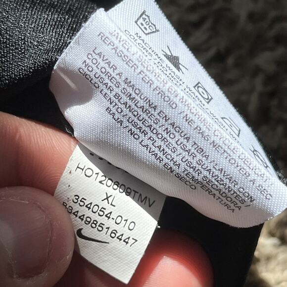 NIKE DRI-FIT BLACK MEN'S POLO T-shirt Size XL Mesh 3 button - Picture 6 of 8